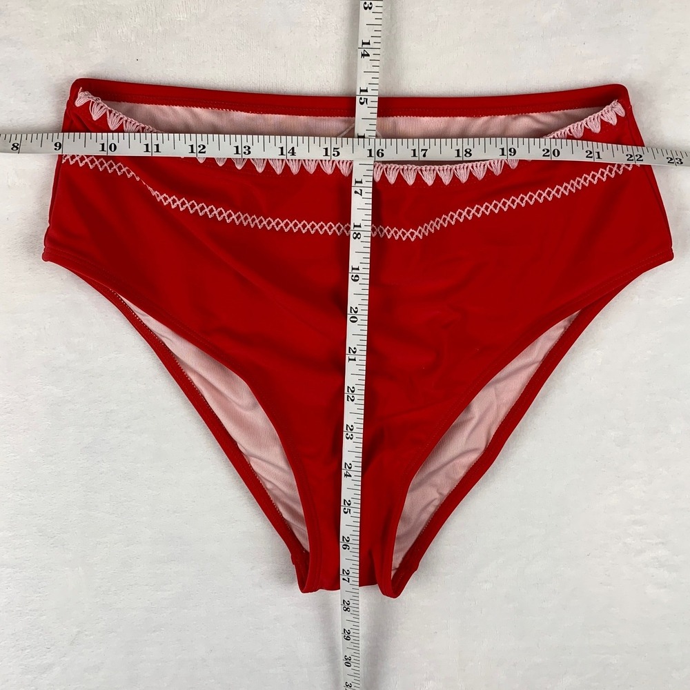 NWT Cupshe Red & White Embroidered High Waisted Tie Back Bikini Set Size Medium - Picture 6 of 7